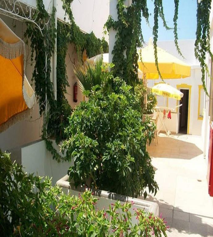 Residencial Miramar Hotel Quarteira Exterior photo