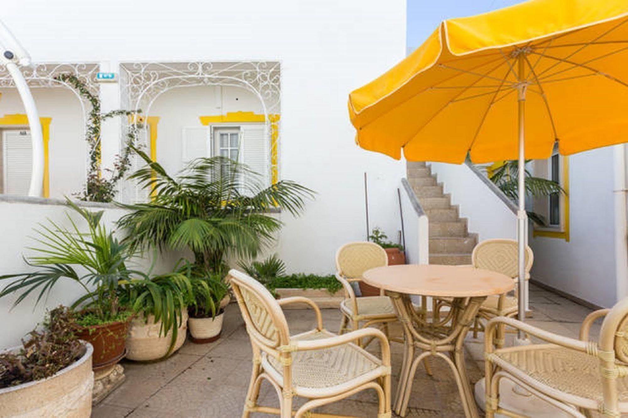 Residencial Miramar Hotel Quarteira Exterior photo